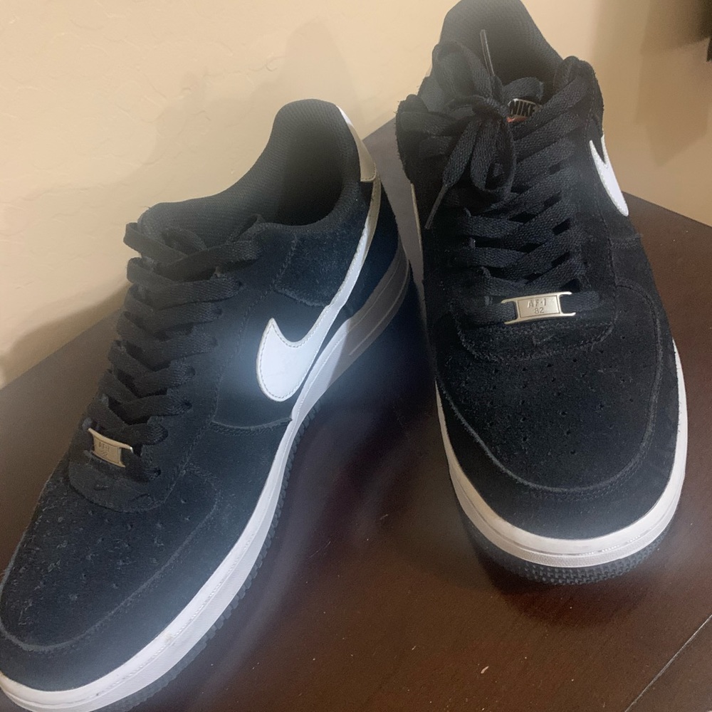 Men’s Nike AirForce 1s